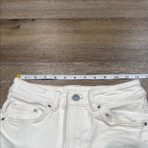 &DENIM Size 26 White Wide Leg Flare Jeans with Frayed Hem - Picture 9 of 13